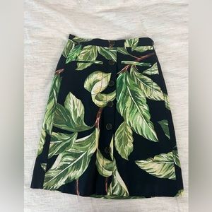 Ann Taylor 00P petite; High-waisted tropical leaf print skirt